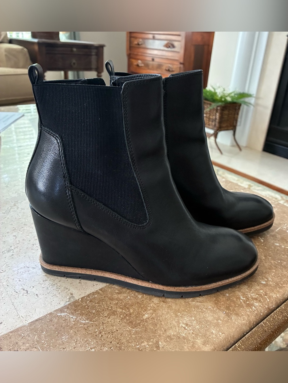 Chelsea Black Leather Wedge Ankle Boots. Size 8.